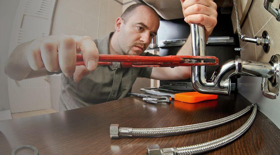 Local annual plumbing maintenance in Keithsburg, IL